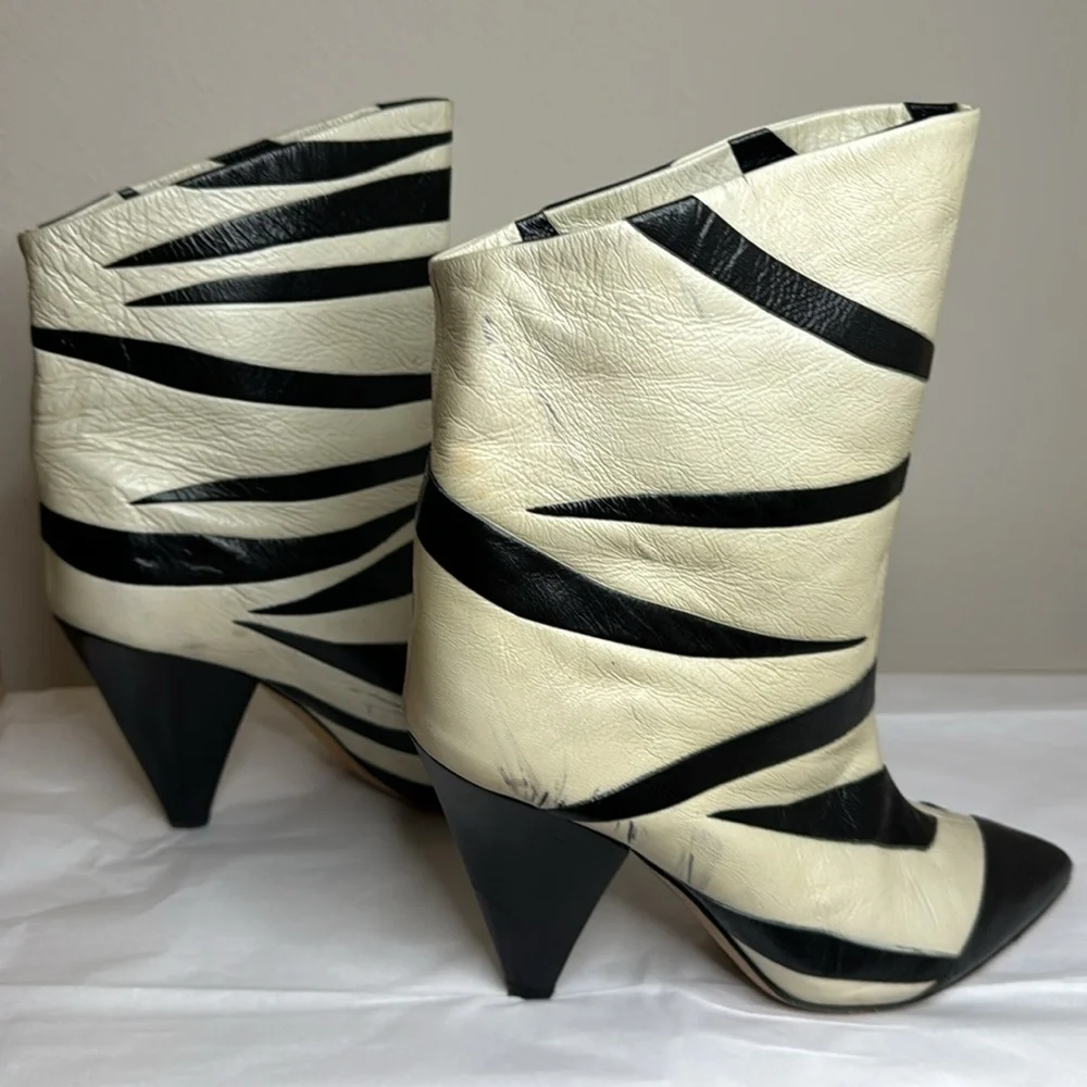 Isabel Marant booties all wear shown size 38 comes w dust bag - Picture 4 of 6